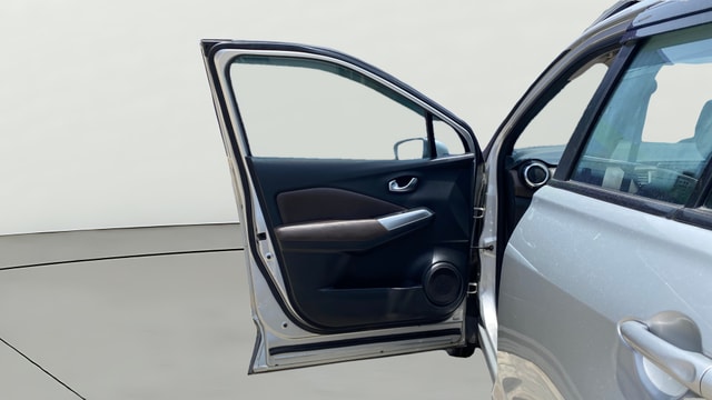 View Nissan Kicks Image 31 Used Nissan Kicks Image 31