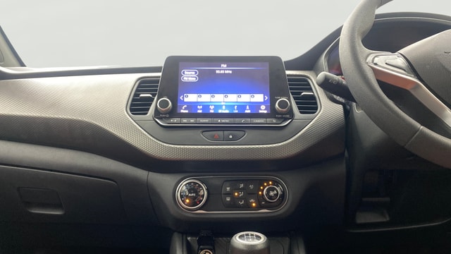 View Nissan Kicks Image 17 Used Nissan Kicks Image 17