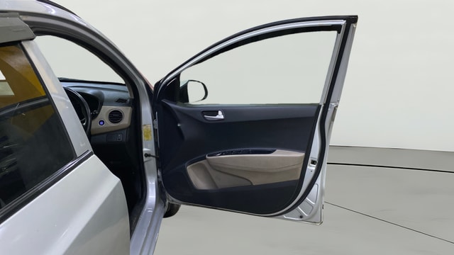 View Hyundai Grand i10 Image 46 Used Hyundai Grand i10 Image 46