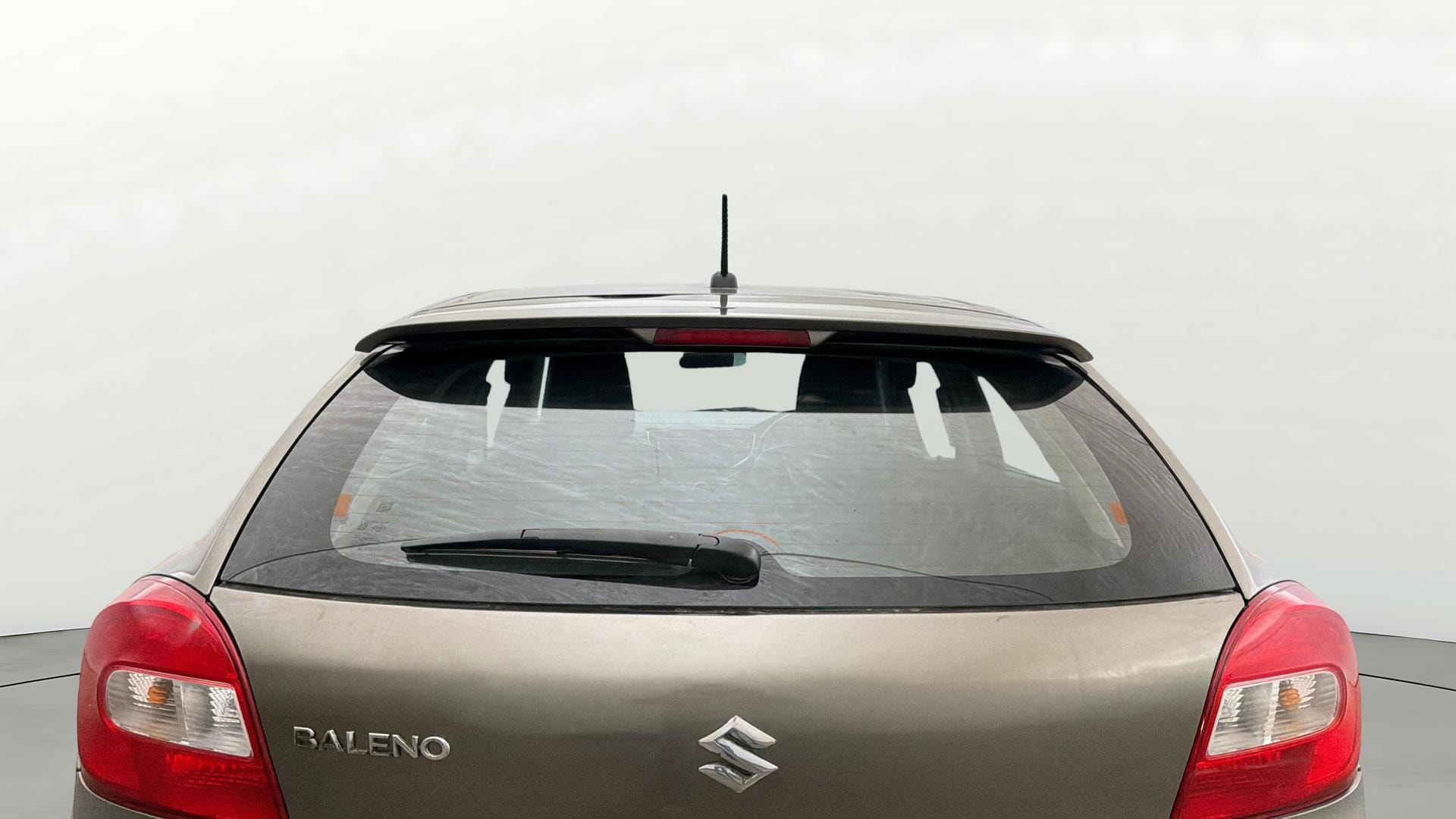 View 2020 Maruti Suzuki 1000 Base Variant Image 4 Used 2020 Maruti Suzuki 1000 Base Variant Image 4