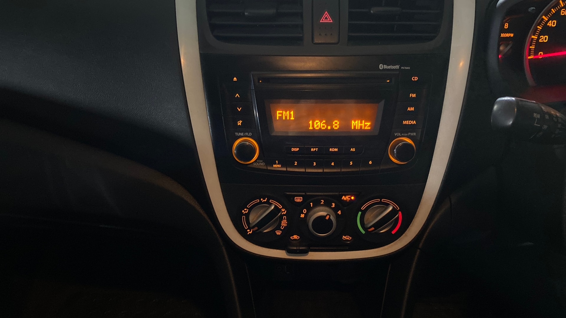 View 2019 Maruti Suzuki 1000 Base Variant Image 17 Used 2019 Maruti Suzuki 1000 Base Variant Image 17