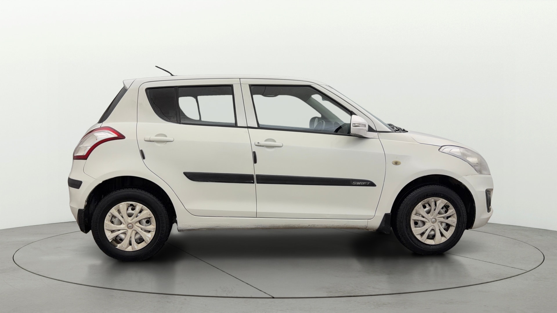 Used 2015 Maruti Suzuki 1000 Used 2015 Maruti Suzuki 1000