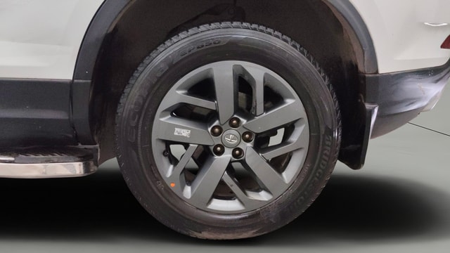 View Tata Safari Image 8 Used Tata Safari Image 8