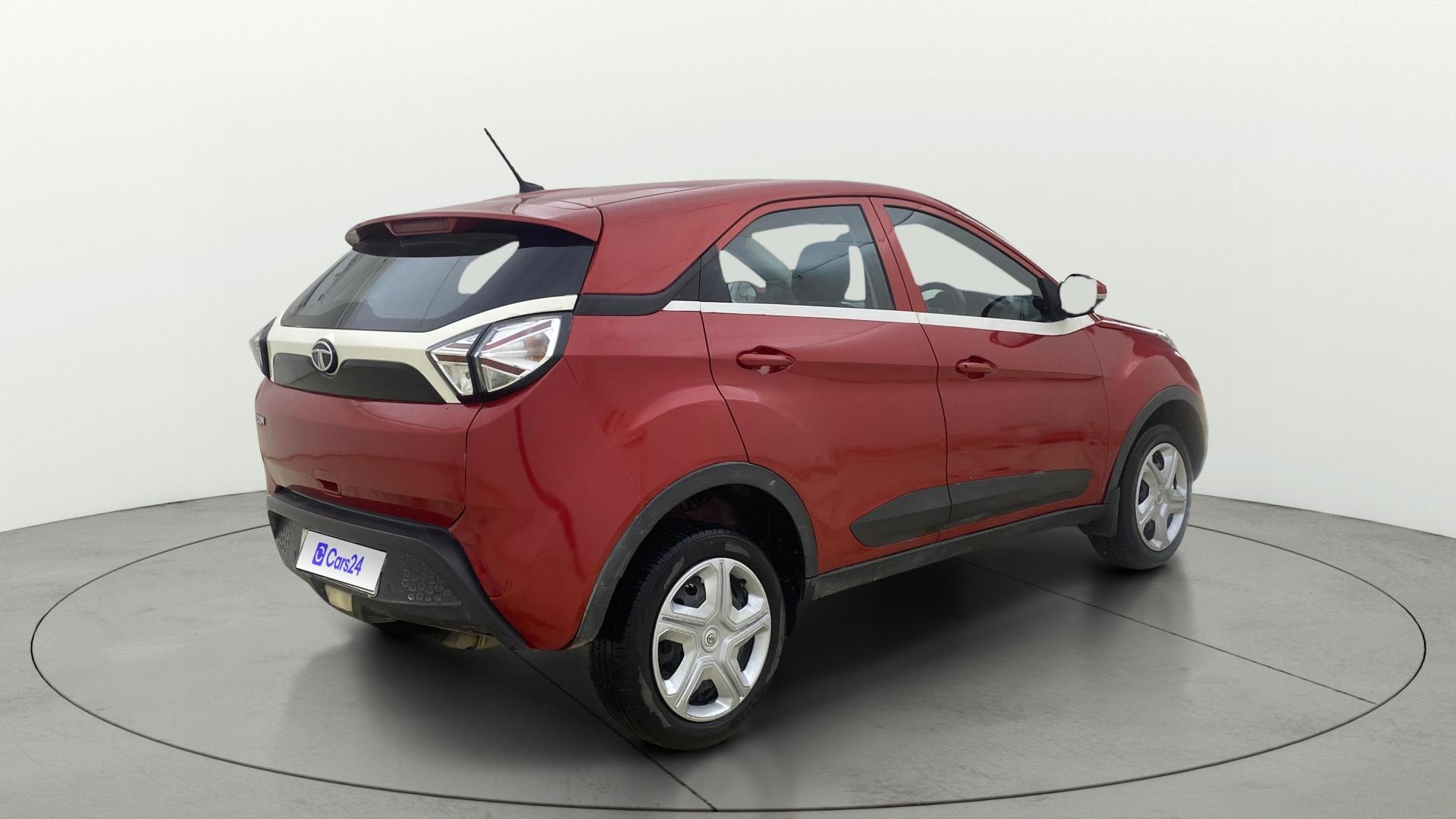 View 2018 Tata Nexon Revotorq XM Image 41 Used 2018 Tata Nexon Revotorq XM Image 41