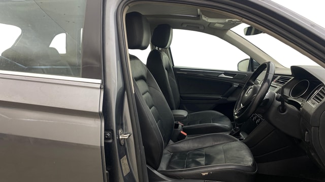 View Volkswagen Tiguan Image 18 Used Volkswagen Tiguan Image 18