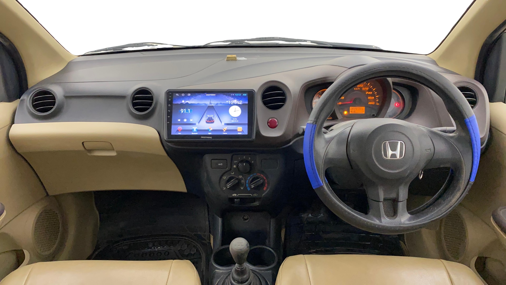 View 2014 Honda Amaze E MT Petrol BS IV Image 15 Used 2014 Honda Amaze E MT Petrol BS IV Image 15