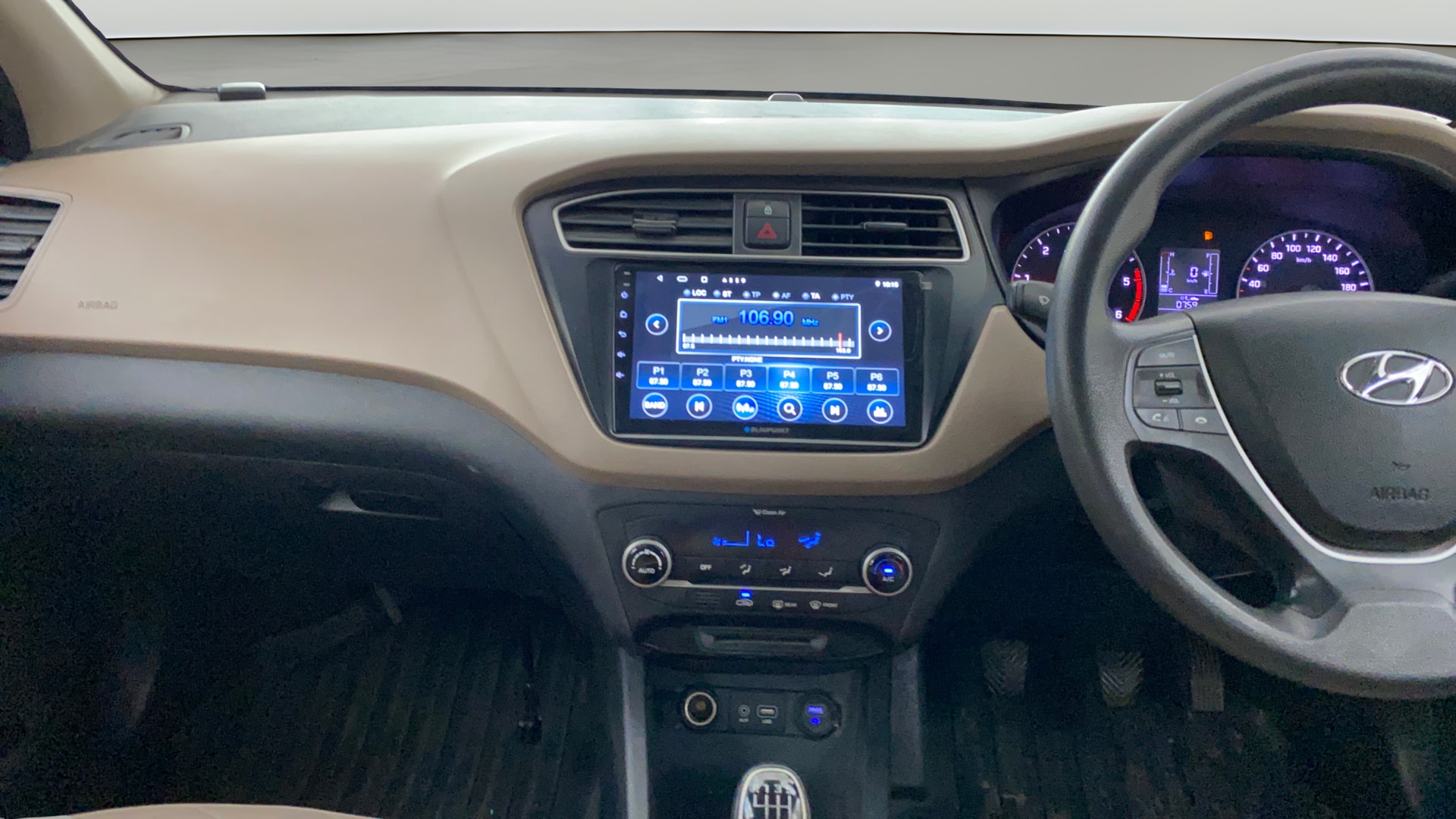 View 2018 Hyundai Elite i20 1.4 Asta Diesel Image 17 Used 2018 Hyundai Elite i20 1.4 Asta Diesel Image 17