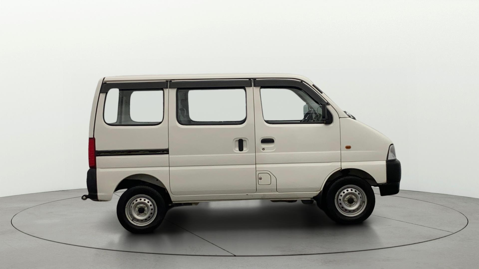 View 2023 Maruti Suzuki 1000 Base Variant Image 8 Used 2023 Maruti Suzuki 1000 Base Variant Image 8