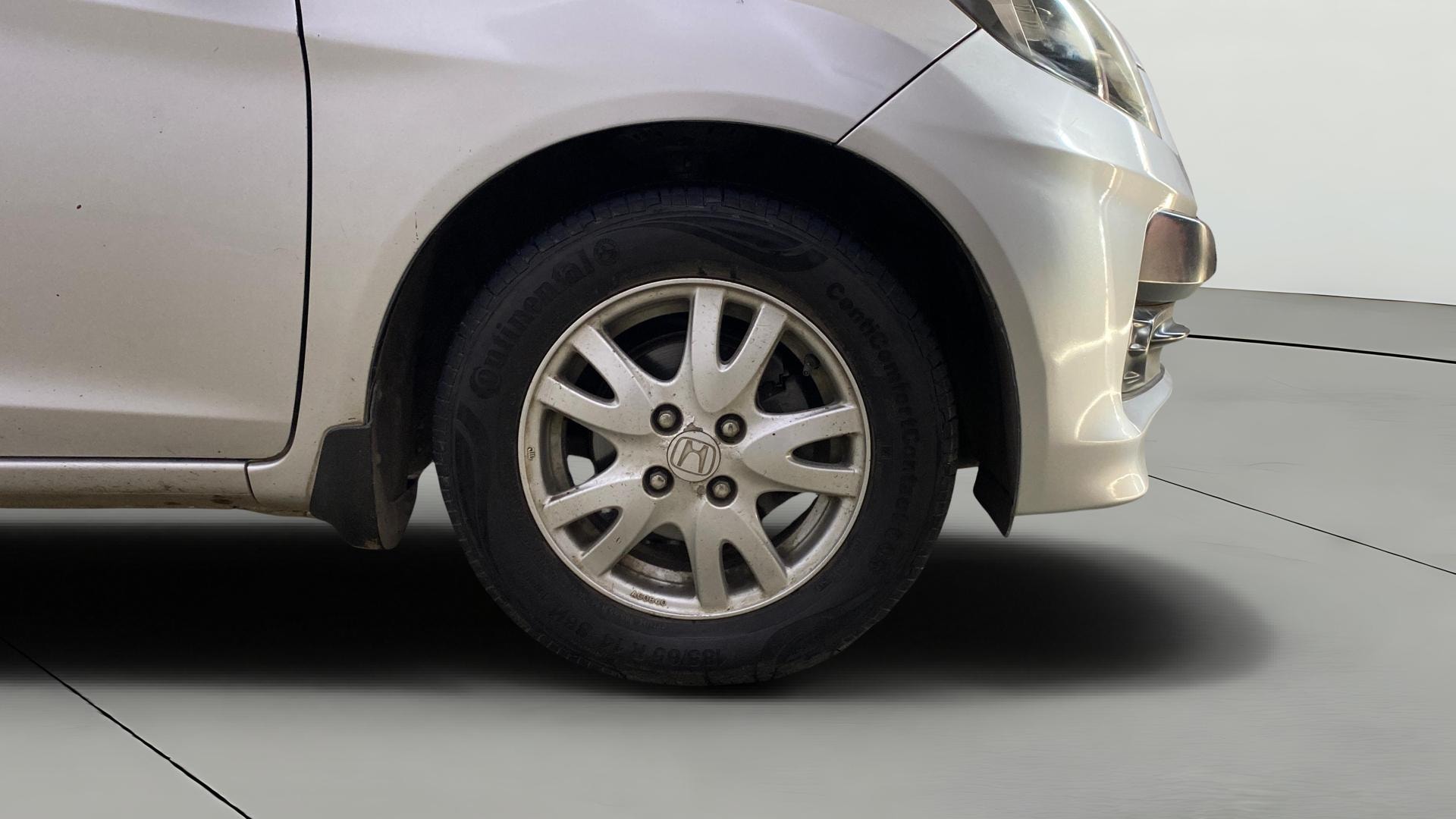 View 2015 Honda Brio VX AT Petrol Image 40 Used 2015 Honda Brio VX AT Petrol Image 40