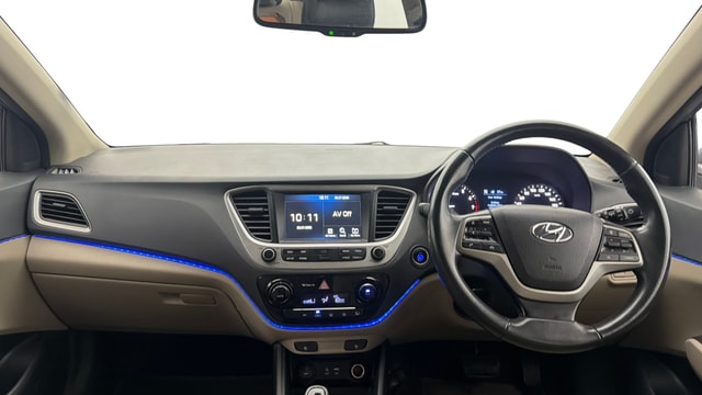 View Hyundai Verna Image 30 Used Hyundai Verna Image 30