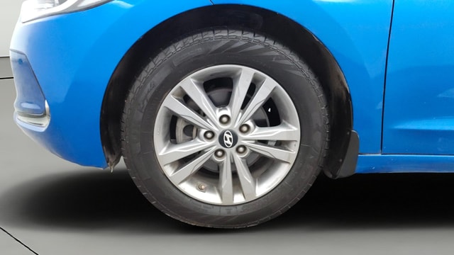 View Hyundai Elantra Image 30 Used Hyundai Elantra Image 30