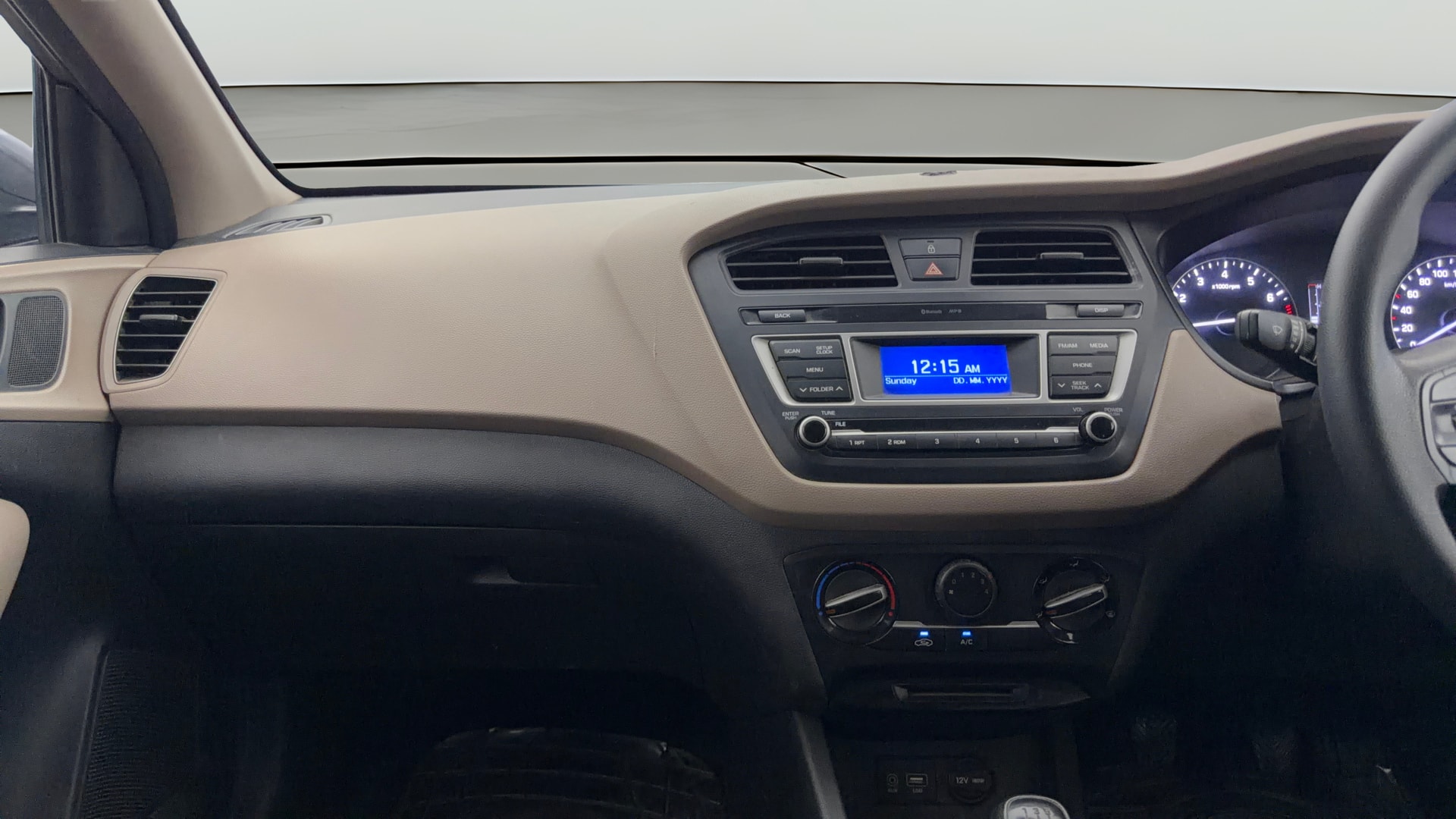 View 2015 Hyundai Elite i20 Magna 1.2 Image 17 Used 2015 Hyundai Elite i20 Magna 1.2 Image 17