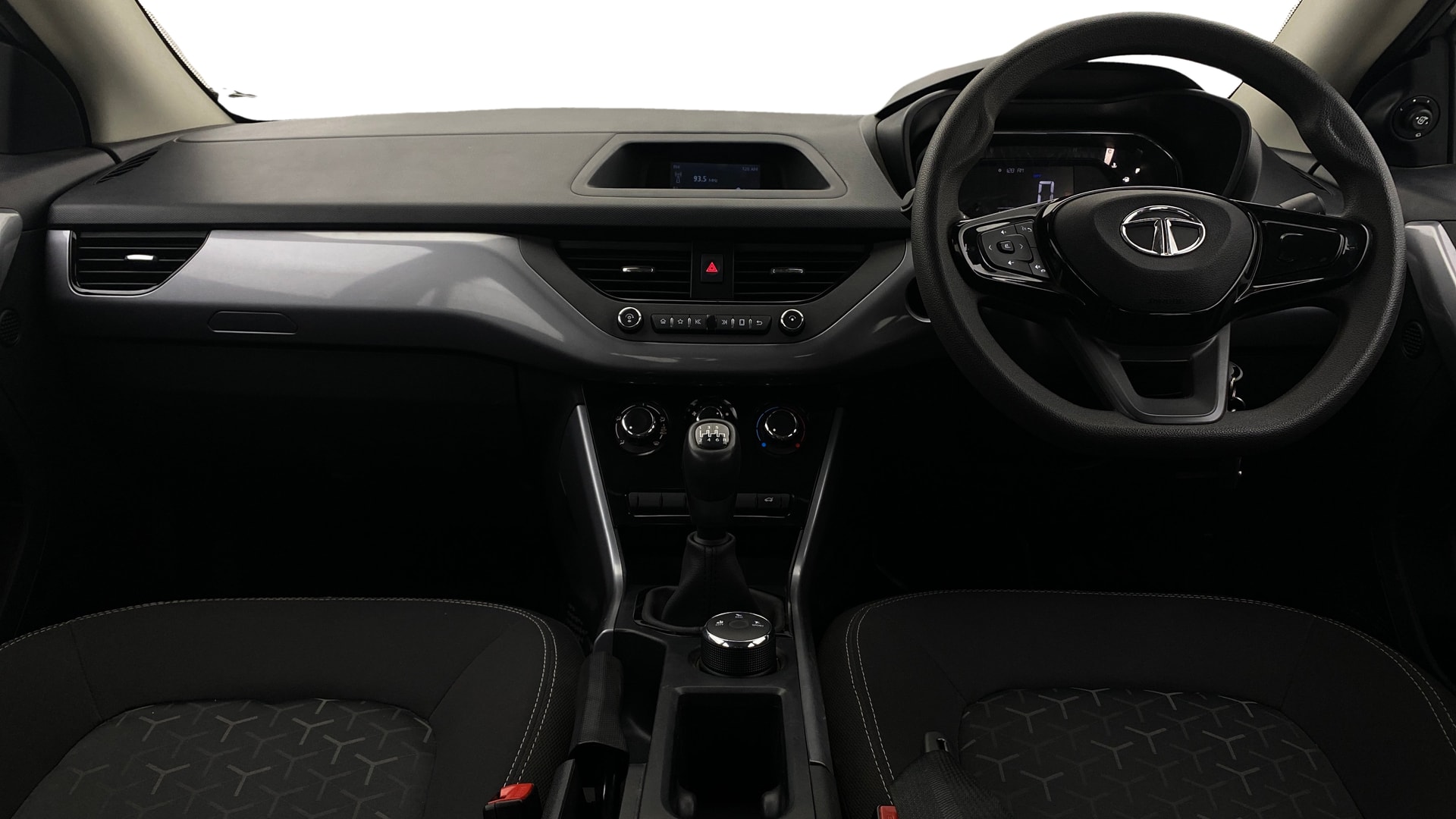 View 2021 Tata Nexon Revotron XE Image 15 Used 2021 Tata Nexon Revotron XE Image 15