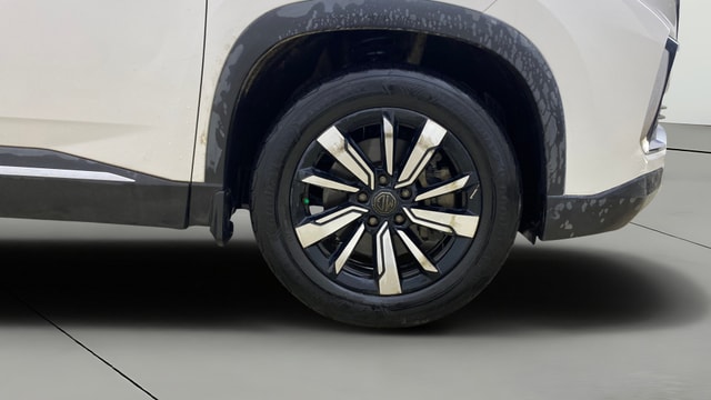 View MG Hector Image 43 Used MG Hector Image 43
