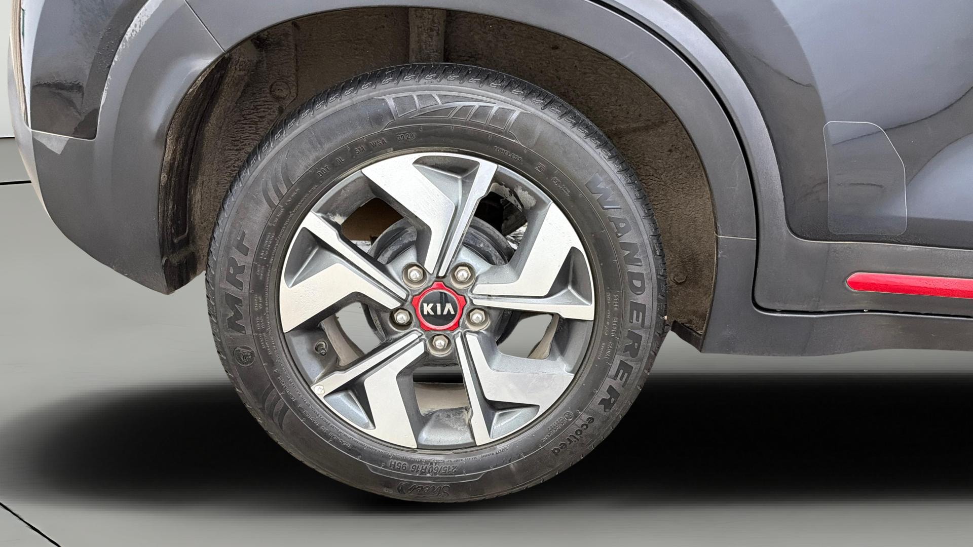 View 2020 Kia Sonet GTX Plus iMT Petrol Image 34 Used 2020 Kia Sonet GTX Plus iMT Petrol Image 34