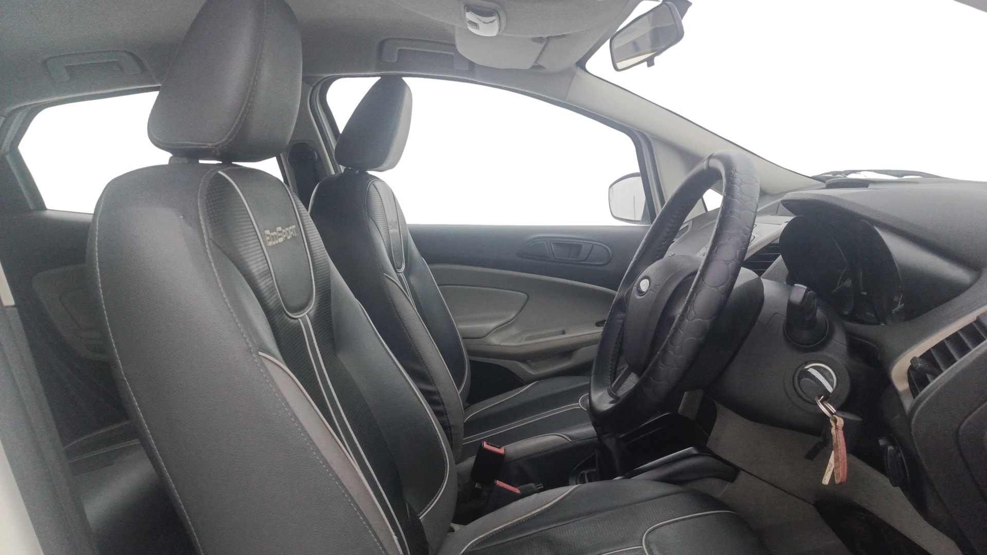View 2015 Ford EcoSport 1.5 TDCi Diesel Ambiente BS IV Image 25 Used 2015 Ford EcoSport 1.5 TDCi Diesel Ambiente BS IV Image 25