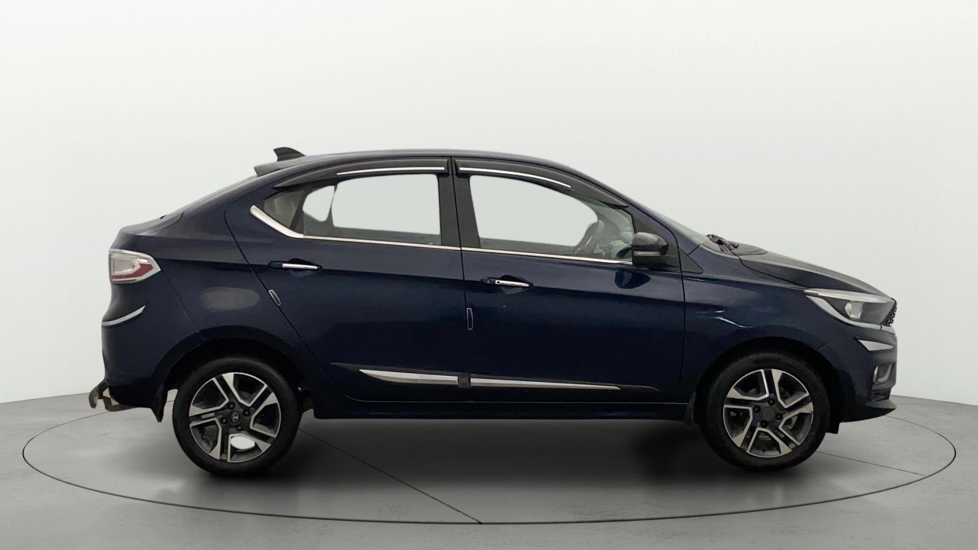 View 2021 Tata Tigor XE Diesel Image 8 Used 2021 Tata Tigor XE Diesel Image 8