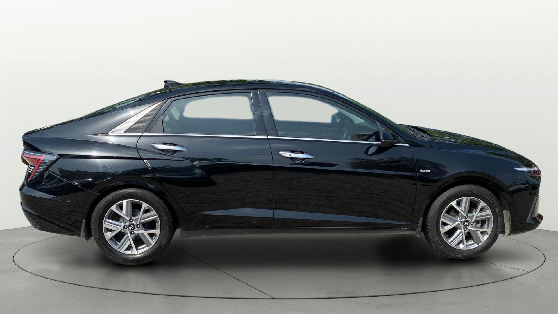 Used 2023 Hyundai Verna Used 2023 Hyundai Verna