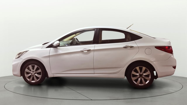 View Hyundai Fluidic Verna Image 5 Used Hyundai Fluidic Verna Image 5