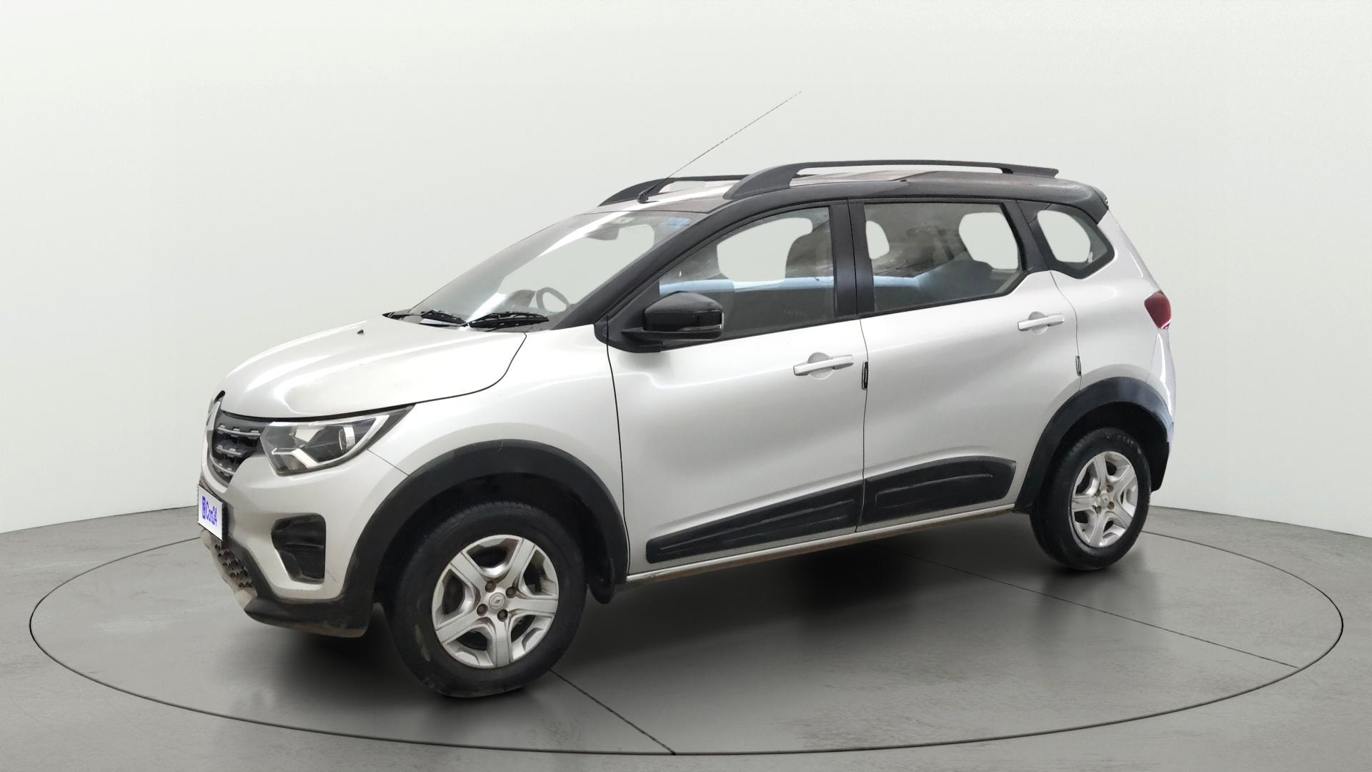 Used 2022 Renault Triber Used 2022 Renault Triber