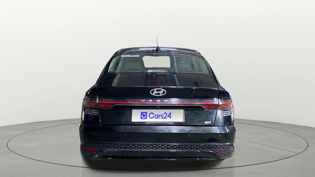 View Hyundai Verna Image 42 Used Hyundai Verna Image 42