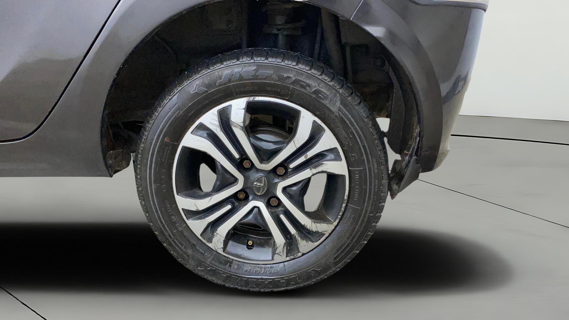 Used 2024 Tata Tiago Used 2024 Tata Tiago