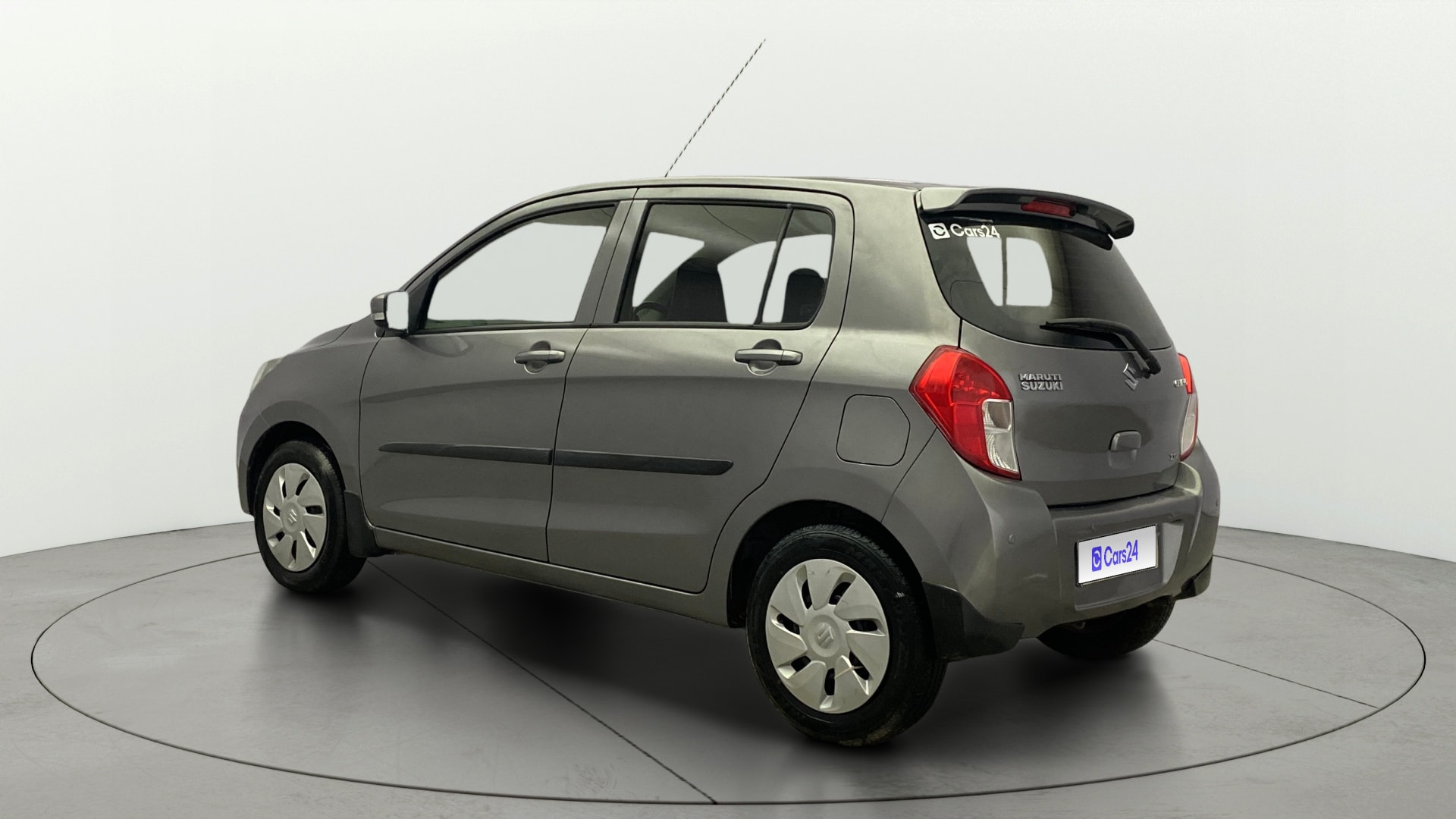 View 2015 Maruti Suzuki 1000 Base Variant Image 2 Used 2015 Maruti Suzuki 1000 Base Variant Image 2