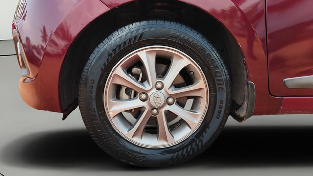 View Hyundai Grand i10 Image 33 Used Hyundai Grand i10 Image 33