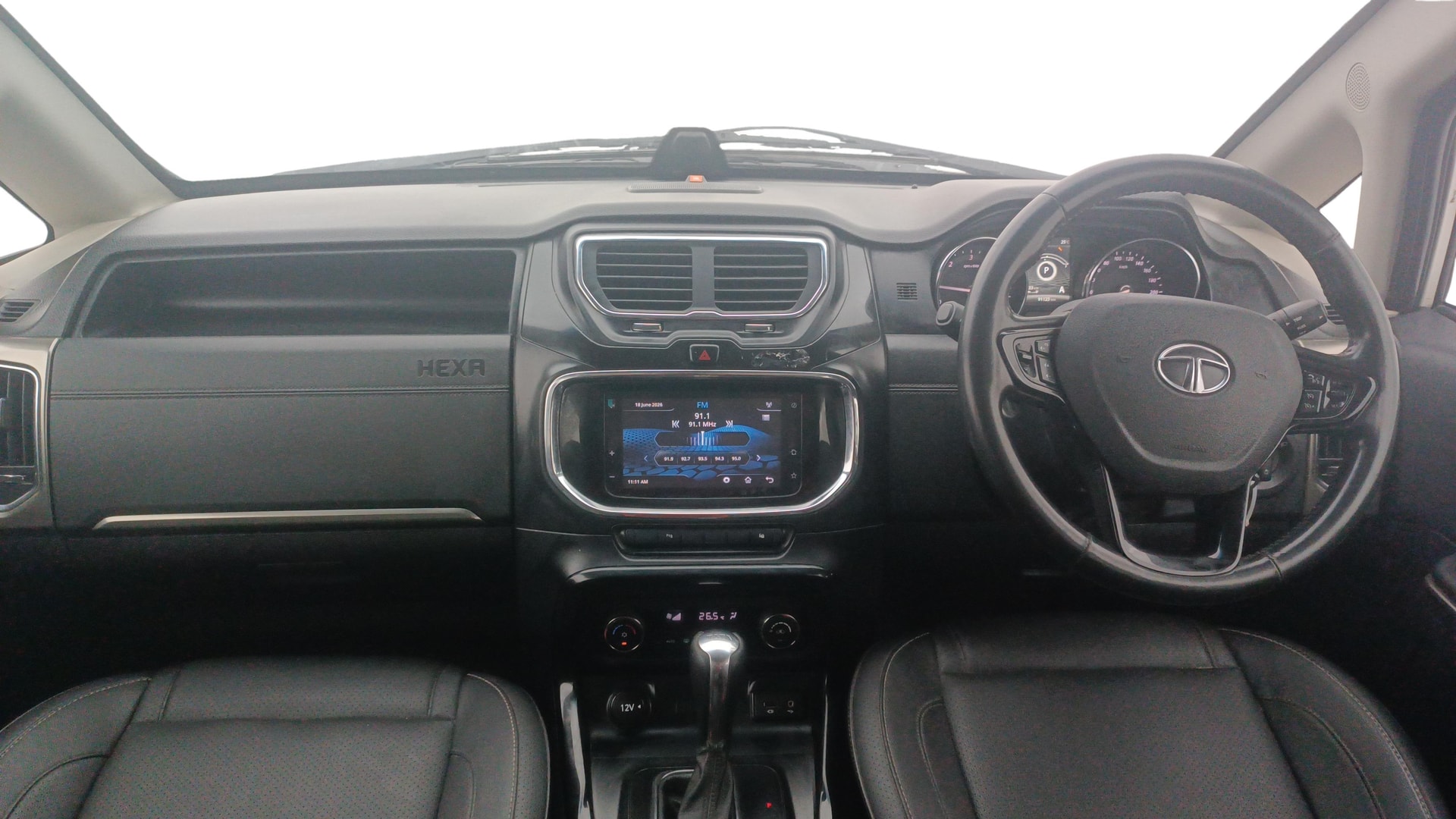 View 2019 Tata Hexa XTA 4X2 Image 32 Used 2019 Tata Hexa XTA 4X2 Image 32