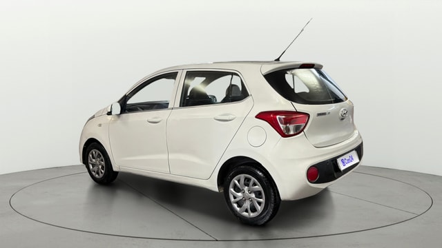 View Hyundai Grand i10 Image 2 Used Hyundai Grand i10 Image 2
