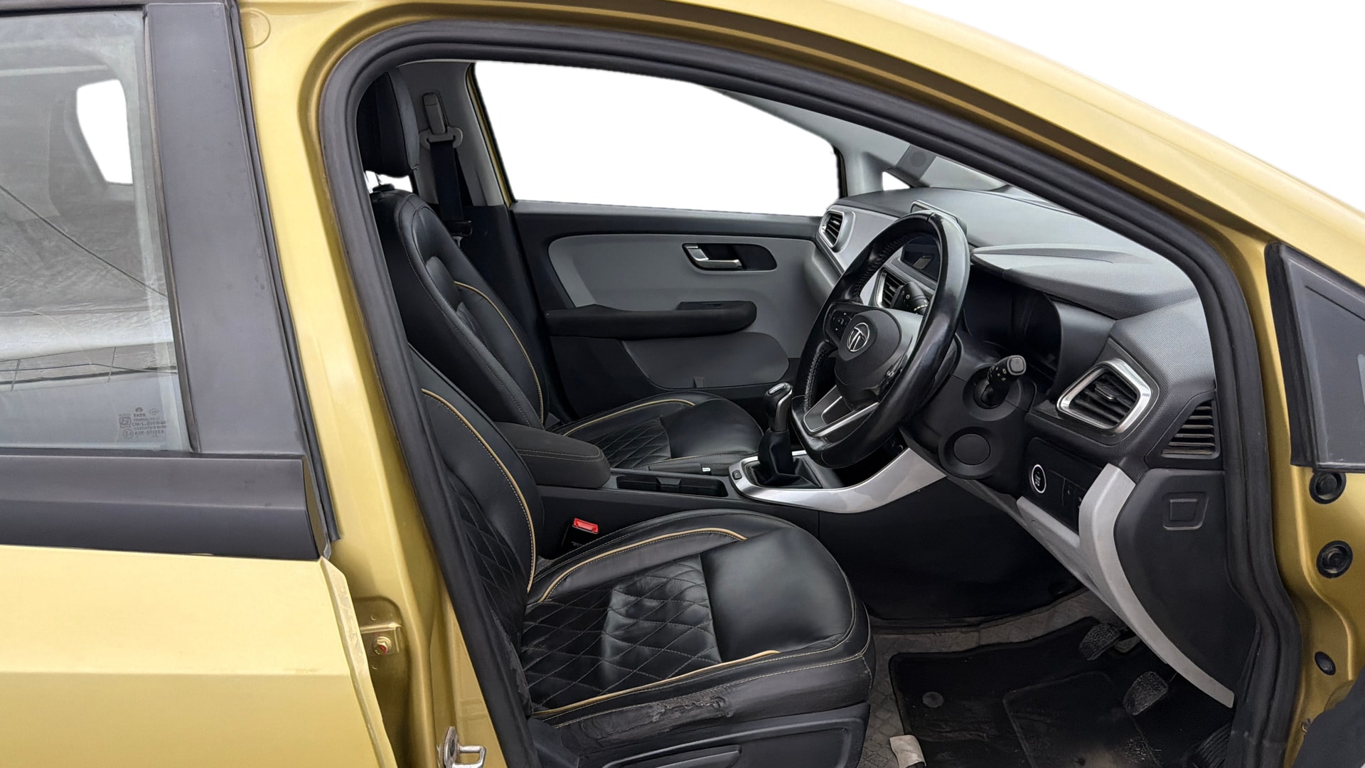 View 2021 Tata Altroz XZ Petrol Image 17 Used 2021 Tata Altroz XZ Petrol Image 17