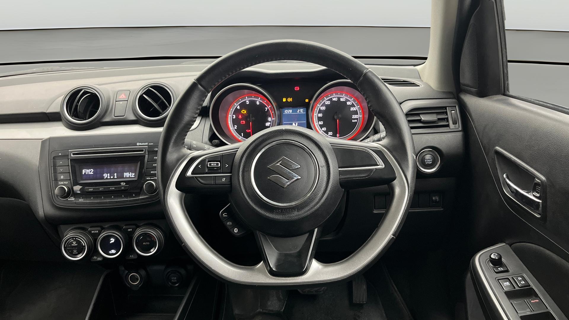View 2019 Maruti Suzuki 1000 Base Variant Image 20 Used 2019 Maruti Suzuki 1000 Base Variant Image 20