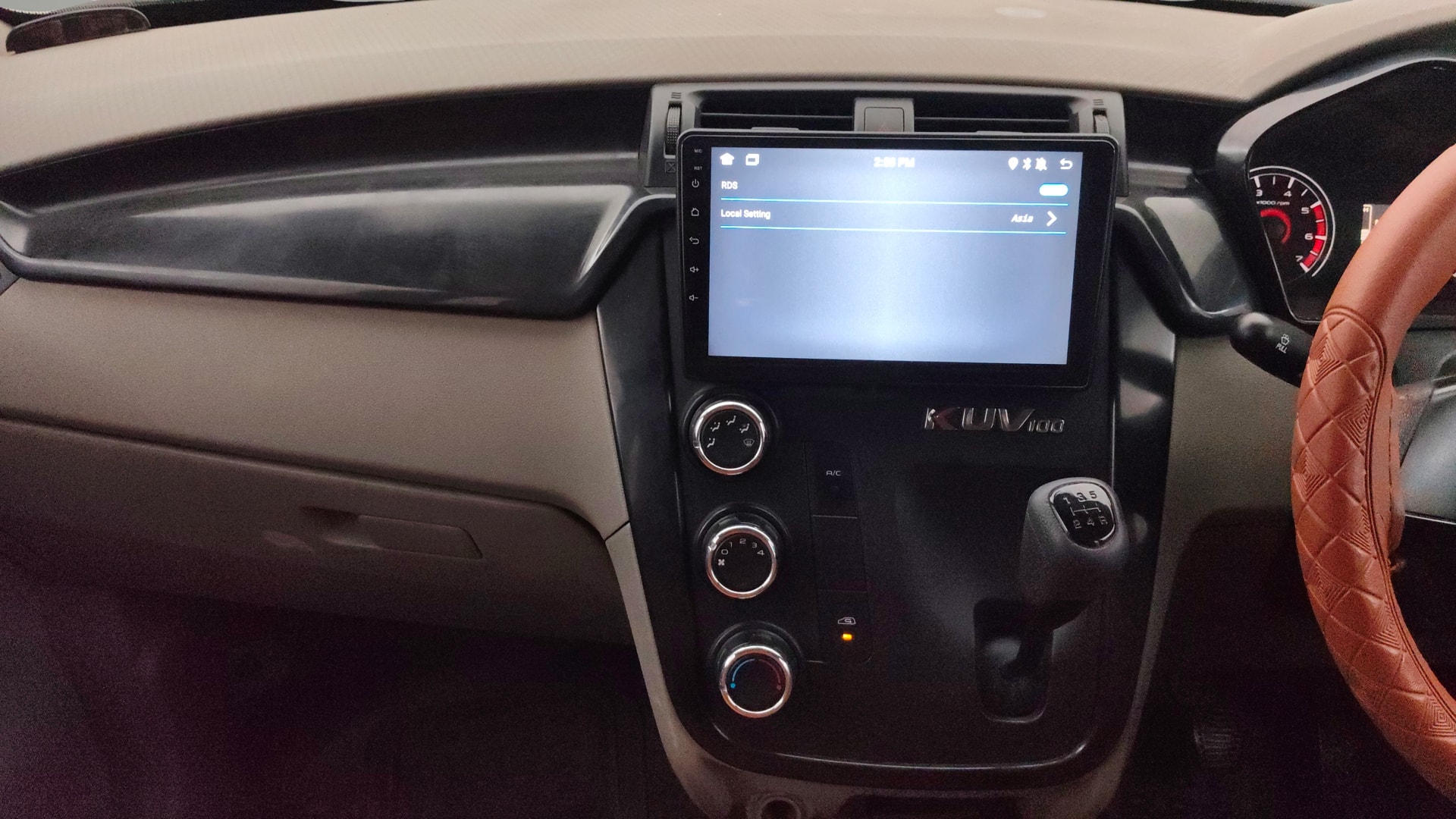 Used 2016 Mahindra KUV100 Used 2016 Mahindra KUV100