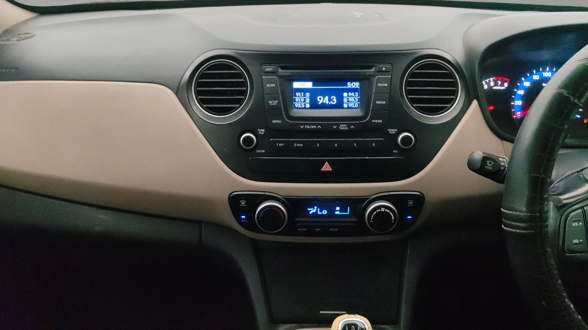 Used 2014 Hyundai Xcent Used 2014 Hyundai Xcent