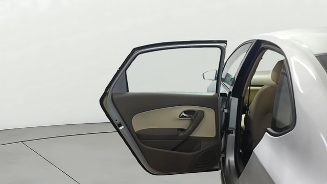 View Skoda Rapid Image 22 Used Skoda Rapid Image 22