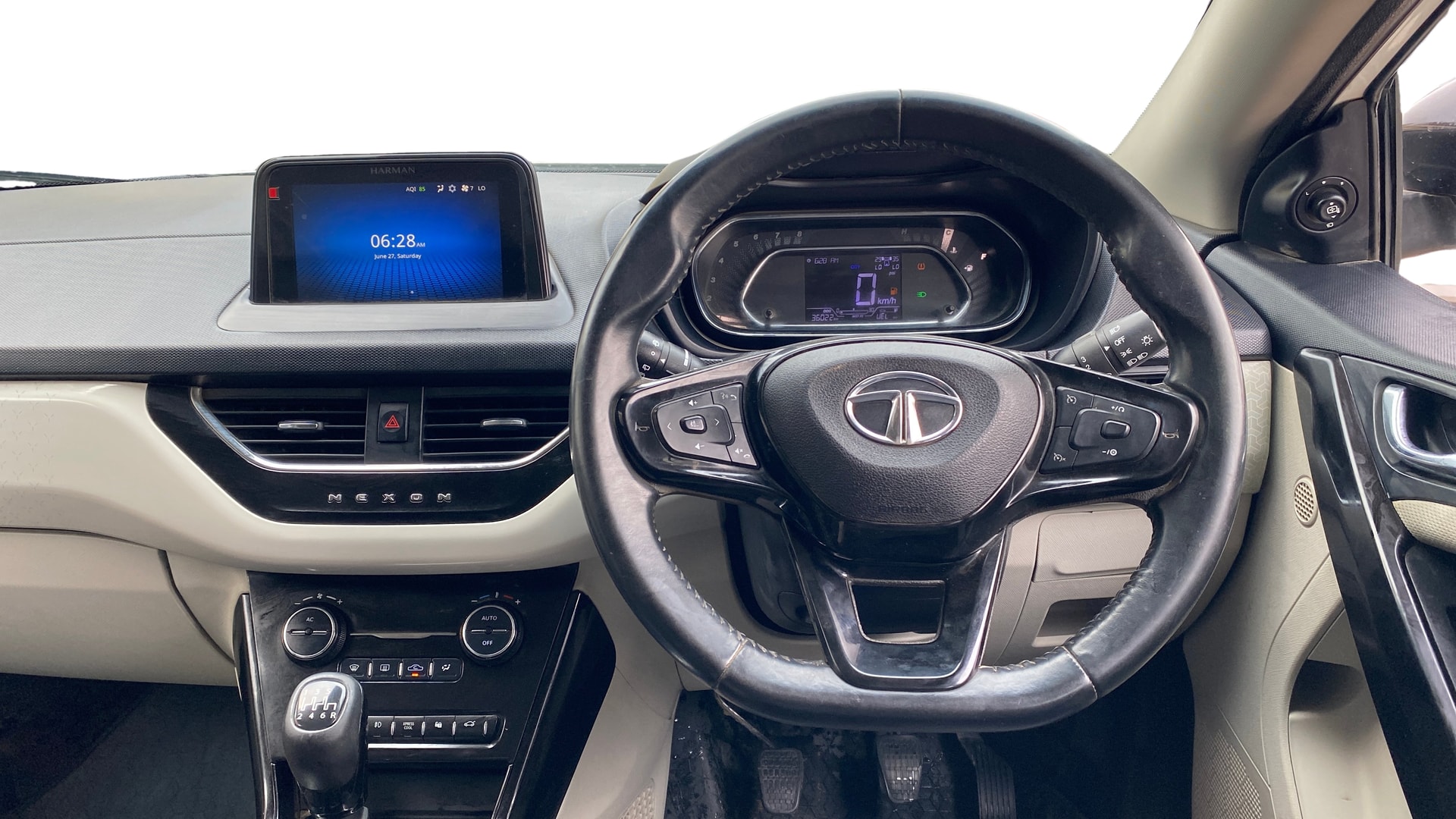 View 2022 Tata Nexon Revotron XE Image 13 Used 2022 Tata Nexon Revotron XE Image 13