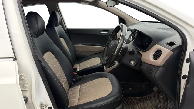 View Hyundai Grand i10 Image 17 Used Hyundai Grand i10 Image 17