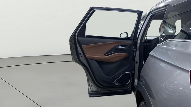 View MG Hector Plus Image 15 Used MG Hector Plus Image 15