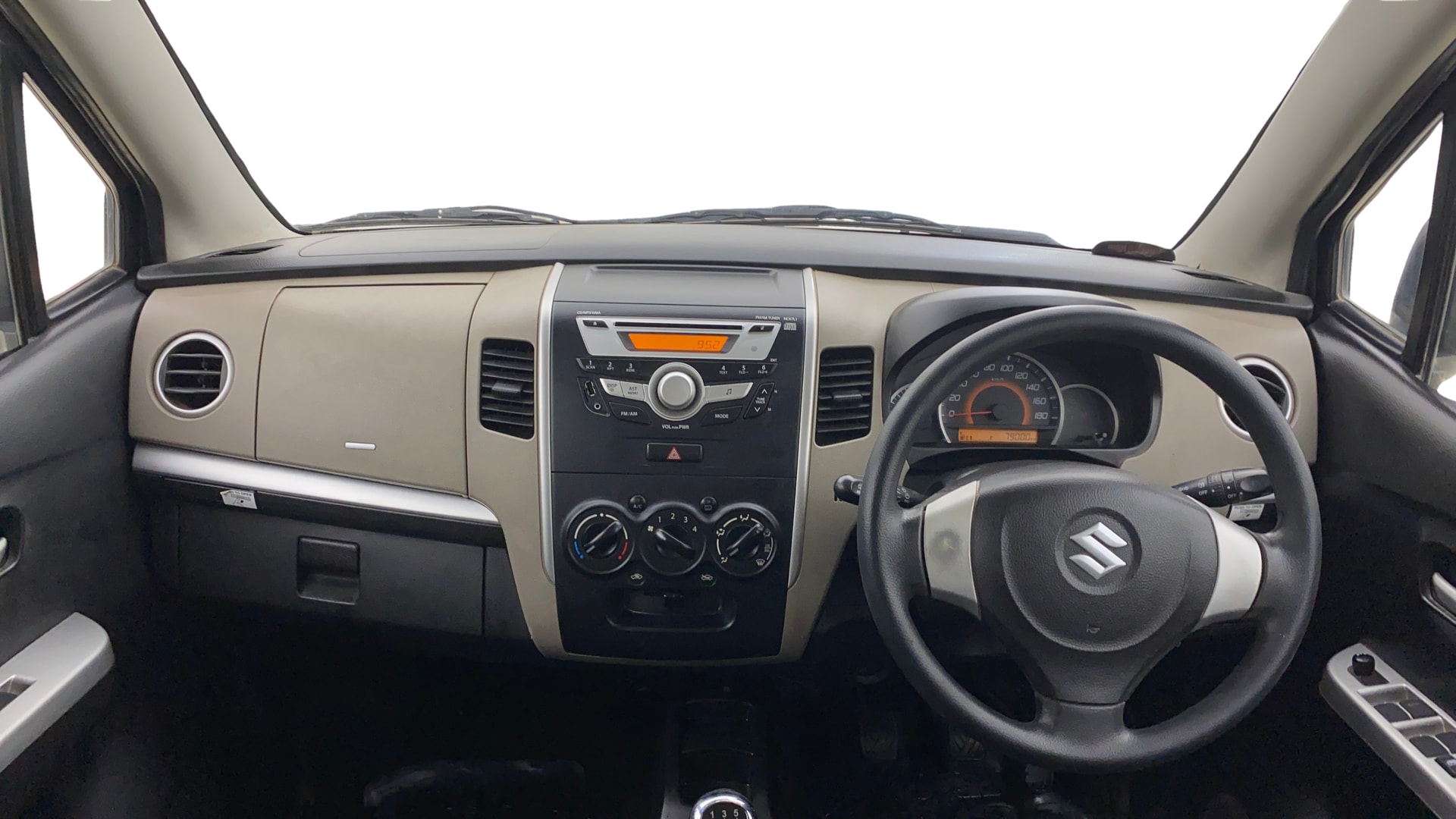 View 2015 Maruti Suzuki 1000 Base Variant Image 29 Used 2015 Maruti Suzuki 1000 Base Variant Image 29