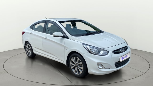 View Hyundai Fluidic Verna Image 37 Used Hyundai Fluidic Verna Image 37