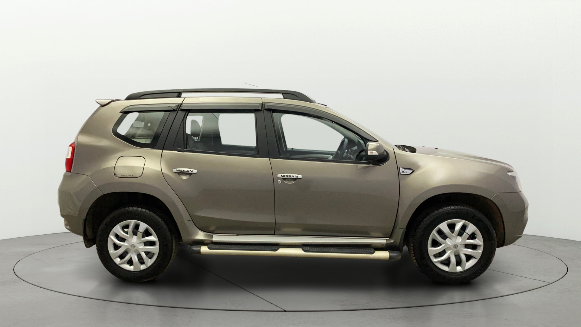 View 2017 Nissan Terrano XL P Image 8 Used 2017 Nissan Terrano XL P Image 8