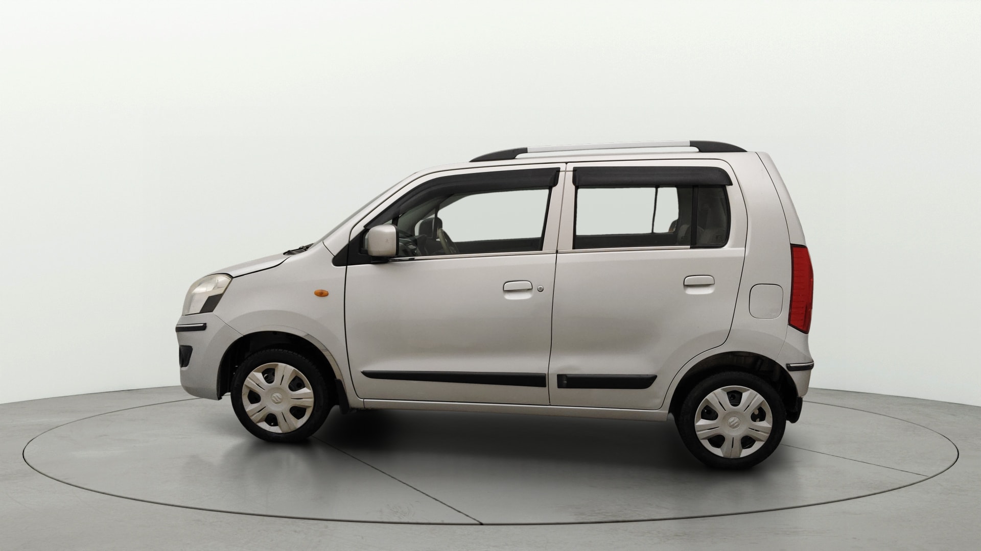 View 2016 Maruti Suzuki 1000 Base Variant Image 5 Used 2016 Maruti Suzuki 1000 Base Variant Image 5
