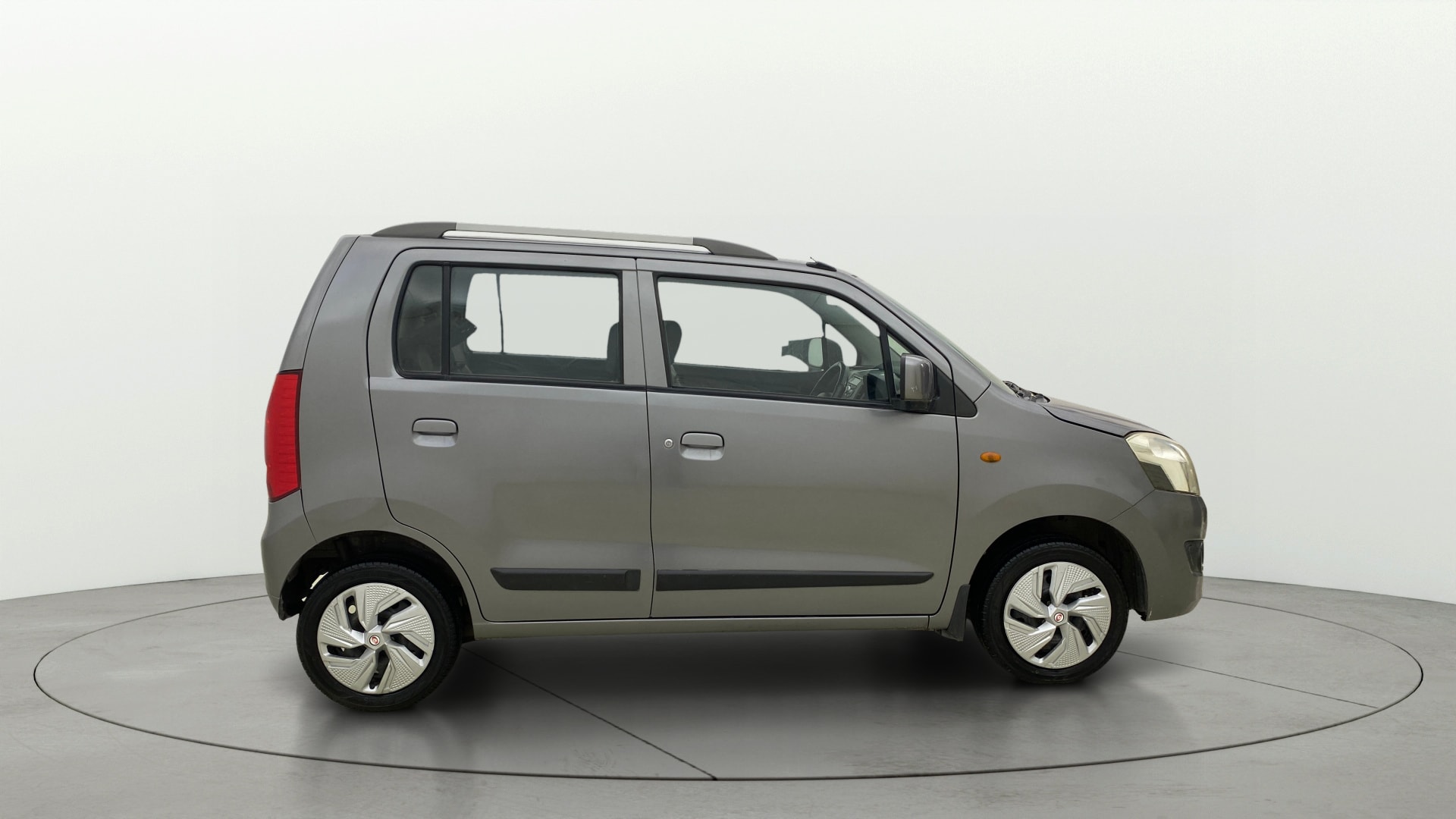 View 2015 Maruti Suzuki 1000 Base Variant Image 8 Used 2015 Maruti Suzuki 1000 Base Variant Image 8