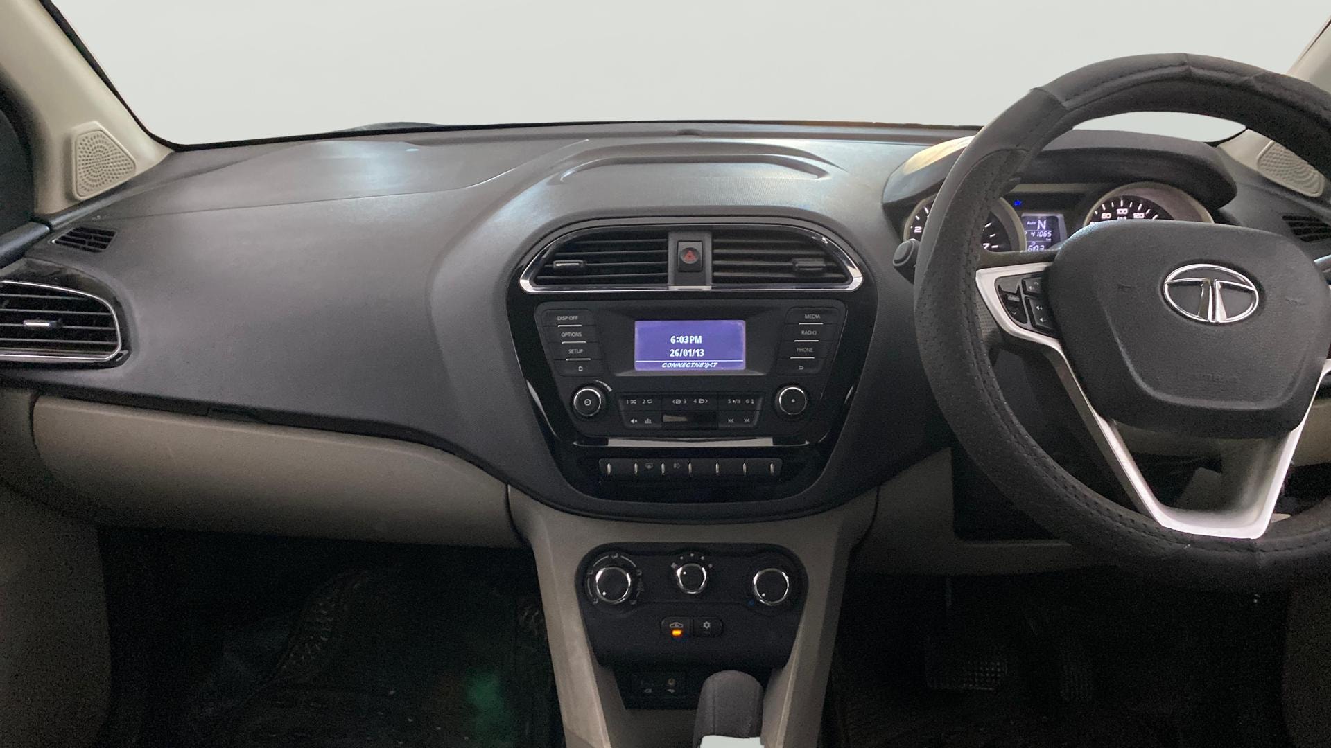View 2017 Tata Tiago Revotorq XB Image 17 Used 2017 Tata Tiago Revotorq XB Image 17