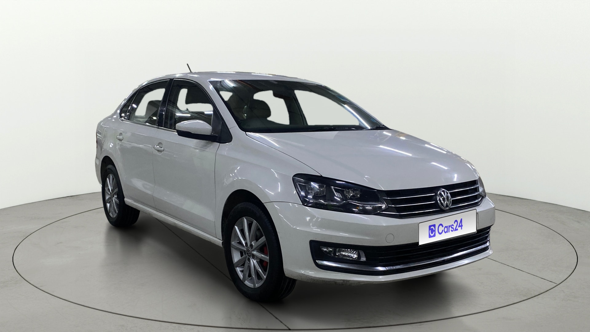 View 2018 Volkswagen Vento DSG Image 21 Used 2018 Volkswagen Vento DSG Image 21