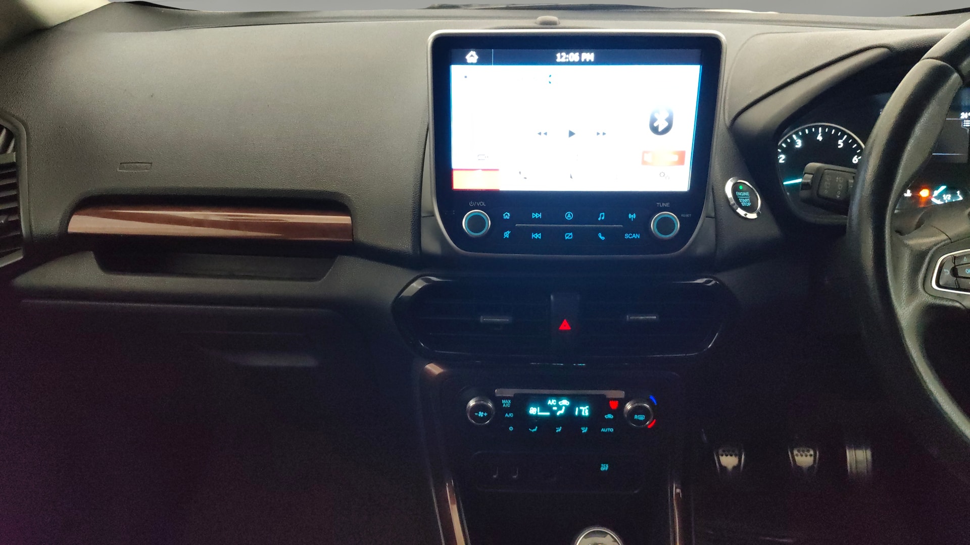 View 2020 Ford EcoSport 1.5 TDCi Diesel Ambiente BS IV Image 17 Used 2020 Ford EcoSport 1.5 TDCi Diesel Ambiente BS IV Image 17