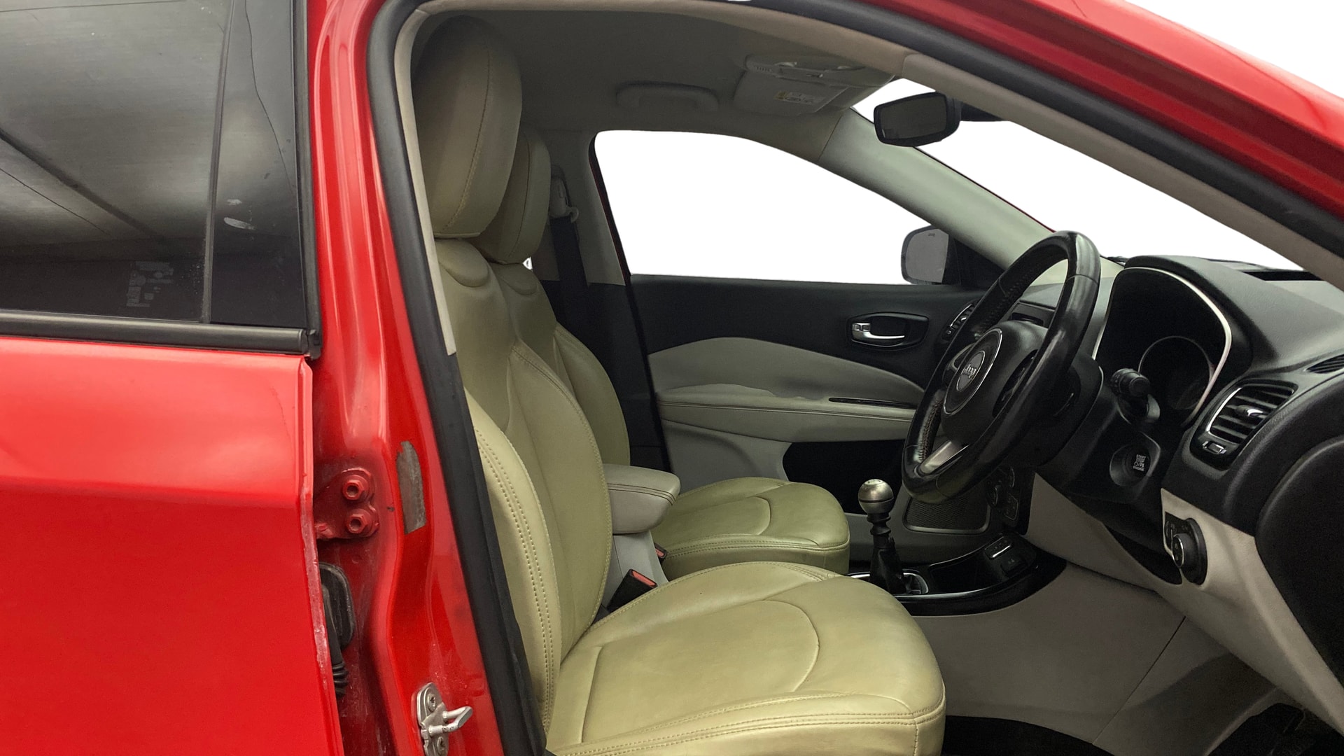 View 2018 Jeep Compass Limited 4X4 2.0 Diesel BS IV Image 17 Used 2018 Jeep Compass Limited 4X4 2.0 Diesel BS IV Image 17