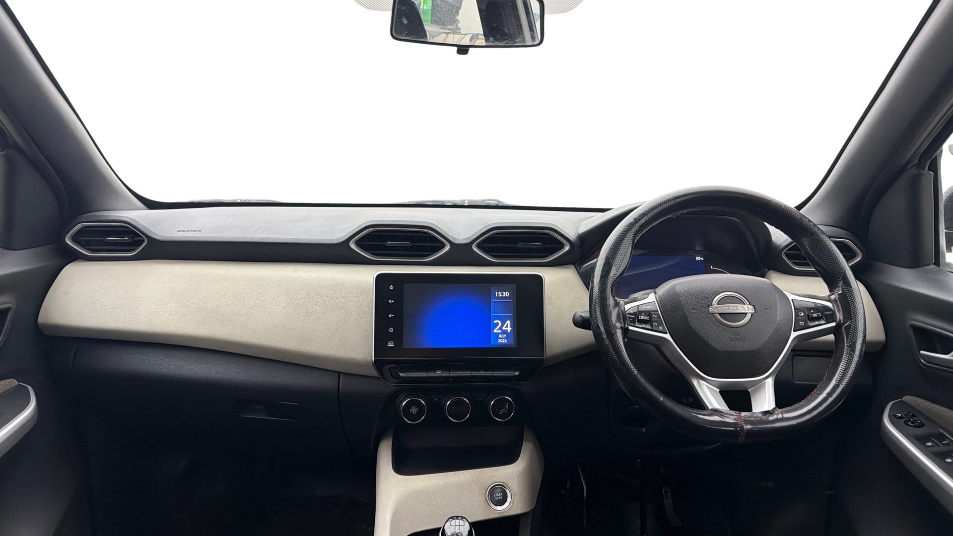 Used 2022 Nissan Magnite Used 2022 Nissan Magnite