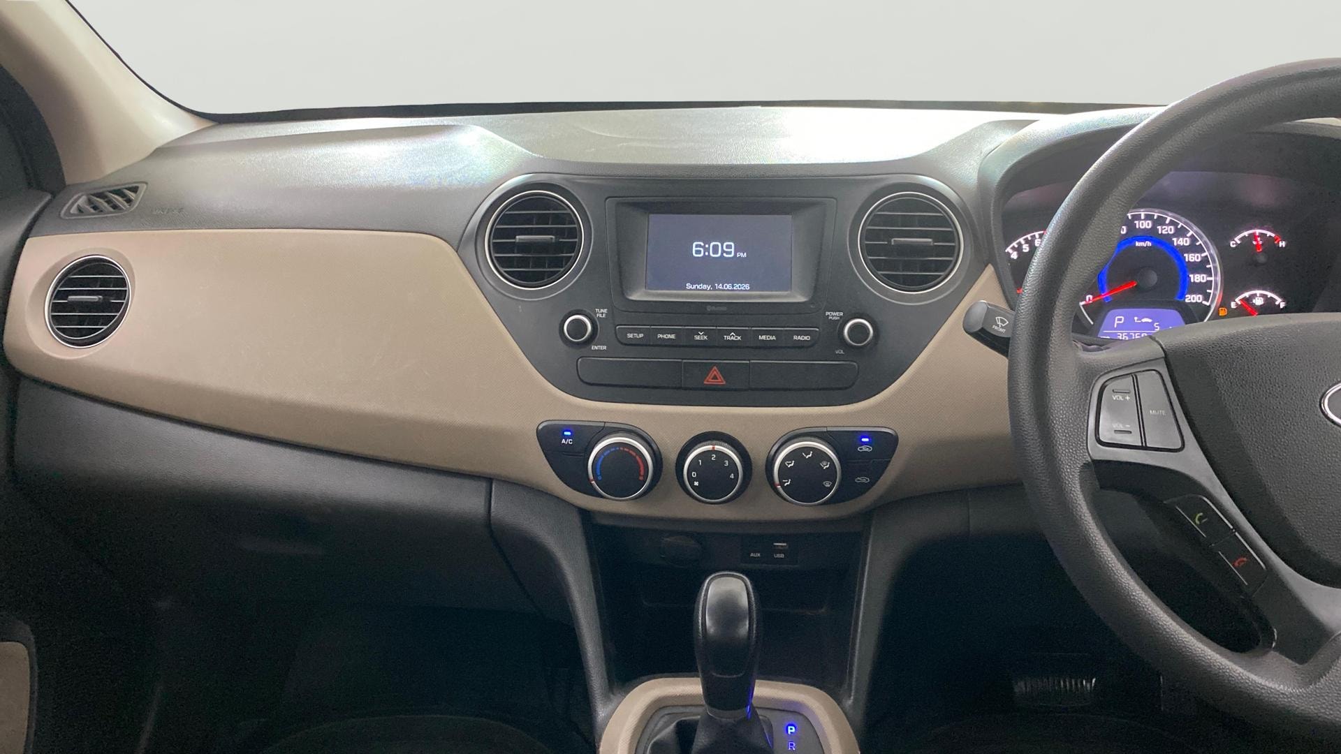 Used 2019 Hyundai Grand i10 Used 2019 Hyundai Grand i10