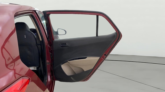 View Hyundai Grand i10 Image 7 Used Hyundai Grand i10 Image 7